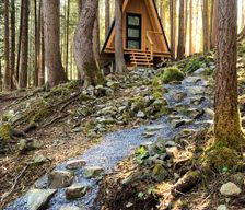 Canada British Columbia Van Anda vacation rental compare prices direct by owner 34958967