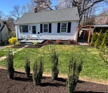 United States Virginia Charlottesville vacation rental compare prices direct by owner 34910676