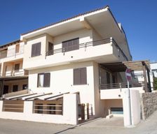 Italy  Isola Rossa vacation rental compare prices direct by owner 34884781