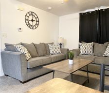 United States Illinois Bloomington vacation rental compare prices direct by owner 34946372