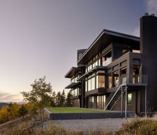 Canada Alberta Bragg Creek vacation rental compare prices direct by owner 34913080