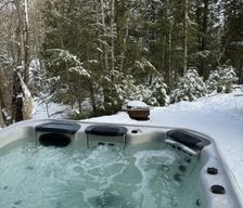 Canada Quebec Sainte-Anne-des-Lacs vacation rental compare prices direct by owner 36503259