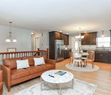 United States Illinois Romeoville vacation rental compare prices direct by owner 33175774