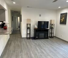 United States California Fresno vacation rental compare prices direct by owner 32532126