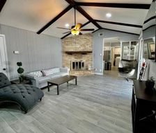 United States Texas Universal City vacation rental compare prices direct by owner 26635119