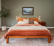 United States California Fresno vacation rental compare prices direct by owner 34828814