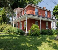 Canada Quebec Pointe-Claire vacation rental compare prices direct by owner 36859258