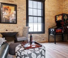 Canada Ontario Stratford vacation rental compare prices direct by owner 36499011