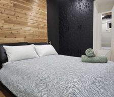 Canada Alberta Edmonton vacation rental compare prices direct by owner 36474424