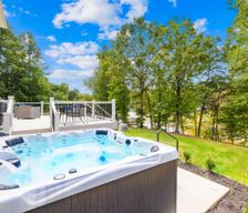 United States North Carolina Sherrills Ford vacation rental compare prices direct by owner 36624573
