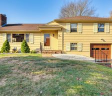 United States Connecticut Waterford vacation rental compare prices direct by owner 36852030