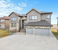 Canada Alberta Calgary vacation rental compare prices direct by owner 36475621
