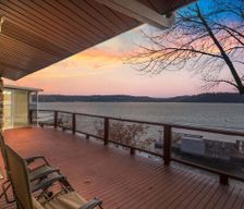 United States Missouri Gravois Mills vacation rental compare prices direct by owner 37852297