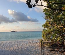 Maldives Kaafu Atoll Dhiffushi vacation rental compare prices direct by owner 36415264