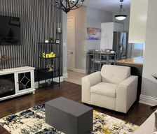 Canada Ontario Brantford vacation rental compare prices direct by owner 36480745