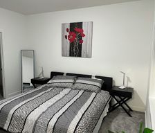 Canada Alberta Beaumont vacation rental compare prices direct by owner 36475267
