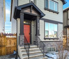 Canada Alberta Calgary vacation rental compare prices direct by owner 36475783