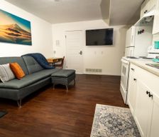 Canada Alberta Lethbridge vacation rental compare prices direct by owner 36479518