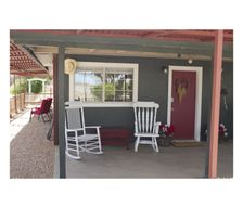 United States California Rosamond vacation rental compare prices direct by owner 299956