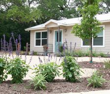 United States Texas Manchaca vacation rental compare prices direct by owner 1100718