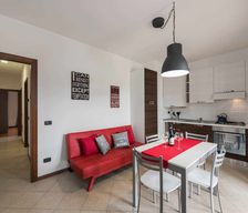 Italy Veneto Torri Del Benaco vacation rental compare prices direct by owner 10980316