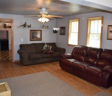 United States North Dakota Ashley vacation rental compare prices direct by owner 480426