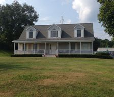 United States New York Oneonta vacation rental compare prices direct by owner 486027
