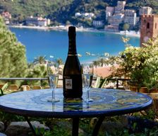Italy Liguria Noli vacation rental compare prices direct by owner 4436347