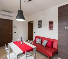 Italy Veneto Torri Del Benaco vacation rental compare prices direct by owner 23917003