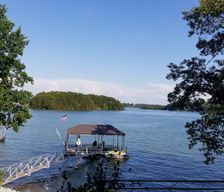 United States South Carolina West Union vacation rental compare prices direct by owner 540908