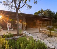United States Texas Wimberley vacation rental compare prices direct by owner 551335