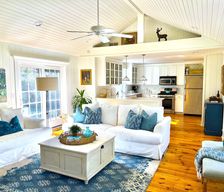 United States Michigan Lakeside vacation rental compare prices direct by owner 309603