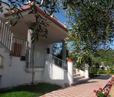 Italy Puglia peschici vacation rental compare prices direct by owner 4293213