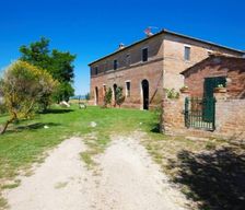 Italy Tuscany Monteroni d&apos;Arbia vacation rental compare prices direct by owner 16027053