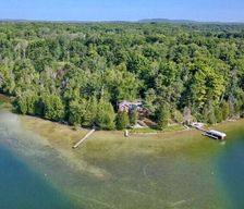 United States Michigan Lake Ann vacation rental compare prices direct by owner 2849166