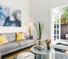 Australia VIC Fitzroy North vacation rental compare prices direct by owner 6575778