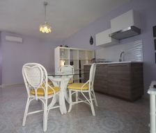 Italy Campania Ischia vacation rental compare prices direct by owner 6329989