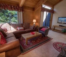 United States Nevada Stateline vacation rental compare prices direct by owner 199187