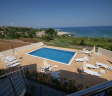 Italy Calabria Briatico vacation rental compare prices direct by owner 6623826
