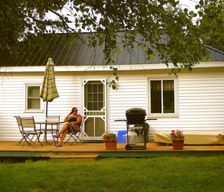 Canada Ontario Iroquois vacation rental compare prices direct by owner 1320433