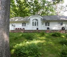 United States New York Germantown vacation rental compare prices direct by owner 517990