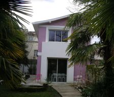 France Occitanie Lourdes vacation rental compare prices direct by owner 3981684