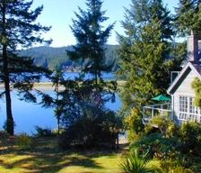 Canada British Columbia Pender Island vacation rental compare prices direct by owner 1096835