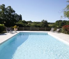 France Nouvelle-Aquitaine Sallebœuf vacation rental compare prices direct by owner 4722537