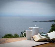 Canada British Columbia Halfmoon Bay vacation rental compare prices direct by owner 602064