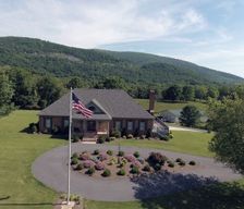 United States Virginia Afton vacation rental compare prices direct by owner 2323420