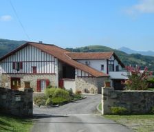 France Nouvelle-Aquitaine Hasparren vacation rental compare prices direct by owner 4796427