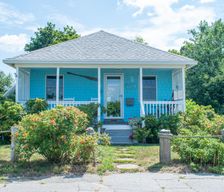 United States Rhode Island Warwick vacation rental compare prices direct by owner 327747
