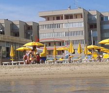 Italy Emilia-Romagna Lido Adriano vacation rental compare prices direct by owner 5014282