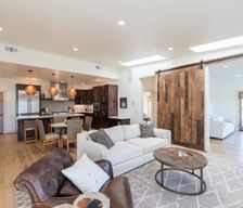 United States  Unknown vacation rental compare prices direct by owner 463245